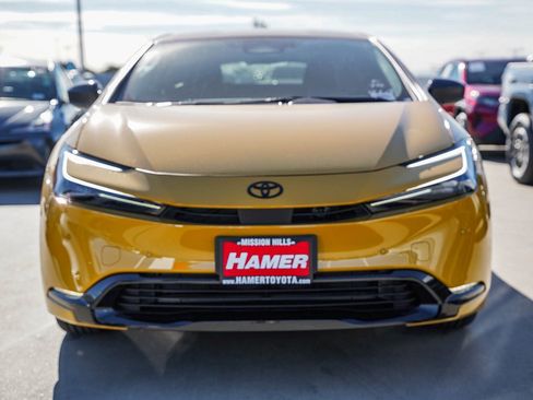 New 2026 Toyota Prius image 2