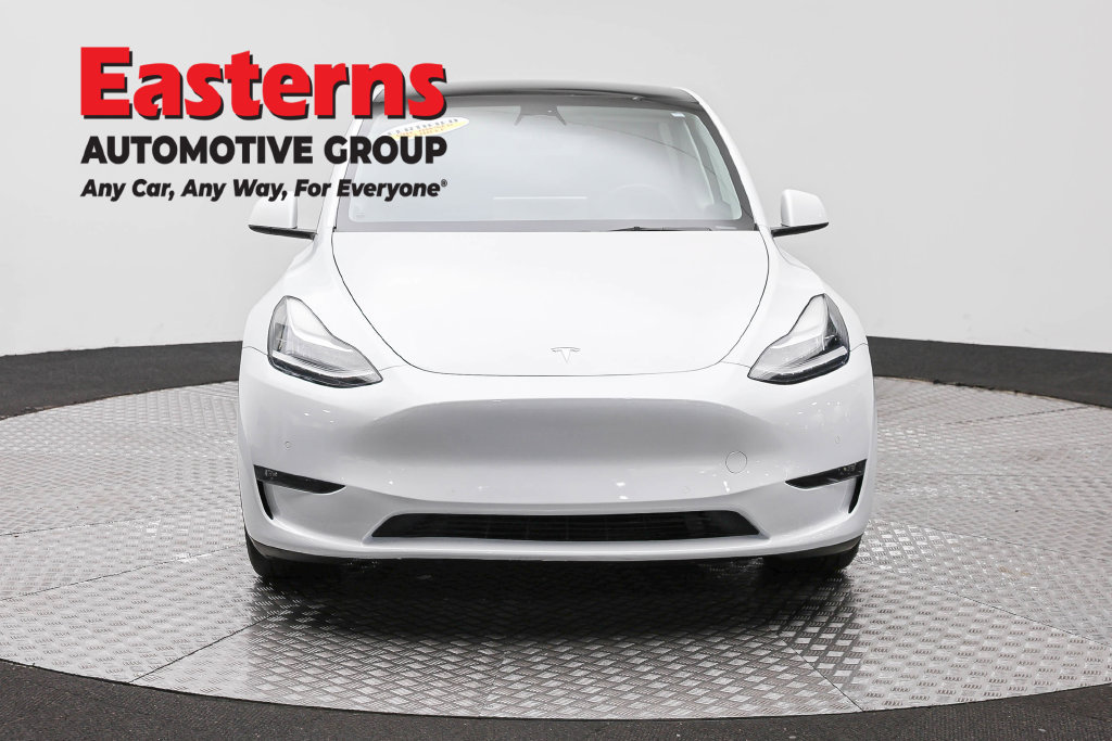 Used 2022 Tesla Model Y Long Range AWD/4WD image 3