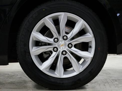 Used 2023 Chevrolet Malibu LT image 9