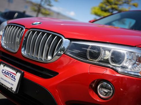 Used 2017 BMW X4 xDrive28i AWD/4WD image 10