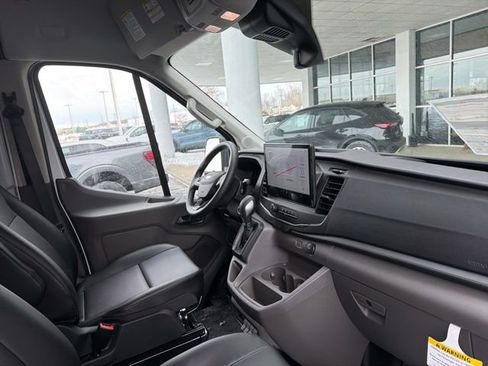 New 2026 Ford Transit 250 148 Medium Roof image 9