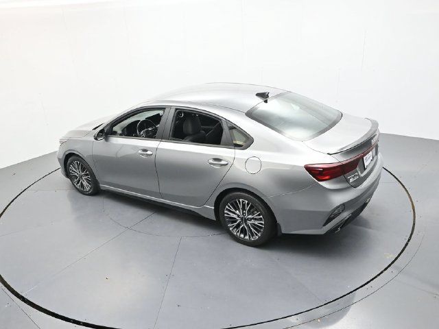Used 2023 Kia Forte GT-Line w/ GT-Line Technology Package FWD image 40