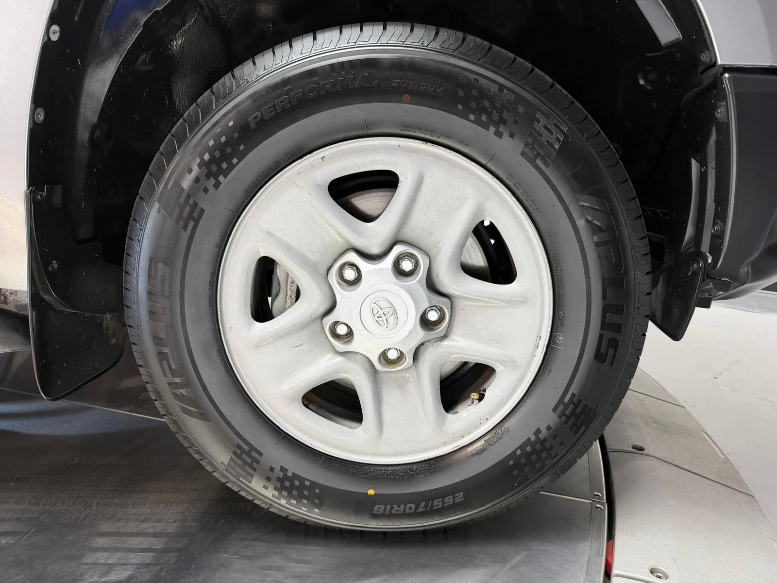 Used 2014 Toyota Tundra SR RWD image 7