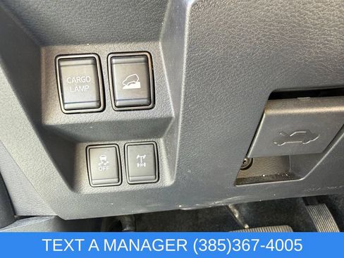 Used 2022 Nissan Frontier PRO-4X AWD/4WD image 28