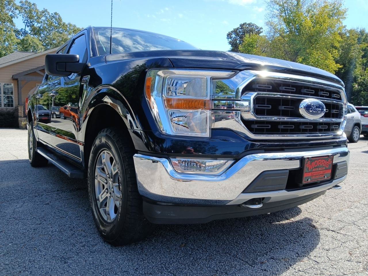 Used 2021 Ford F150 XLT w/ XTR Package AWD/4WD image 4