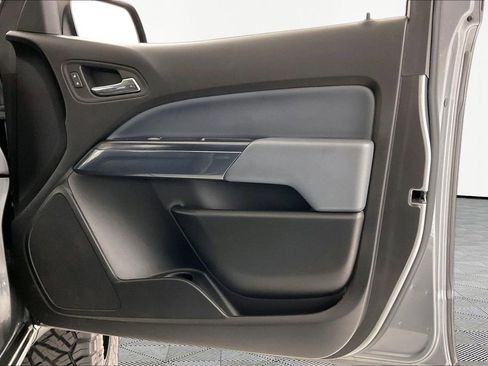 Used 2021 Chevrolet Colorado Z71 image 23