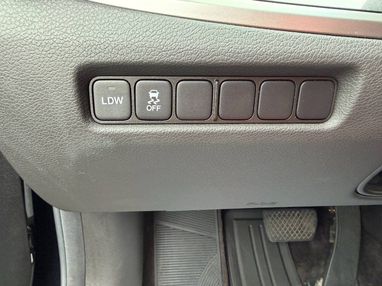 Used 2014 Acura RLX FWD image 17