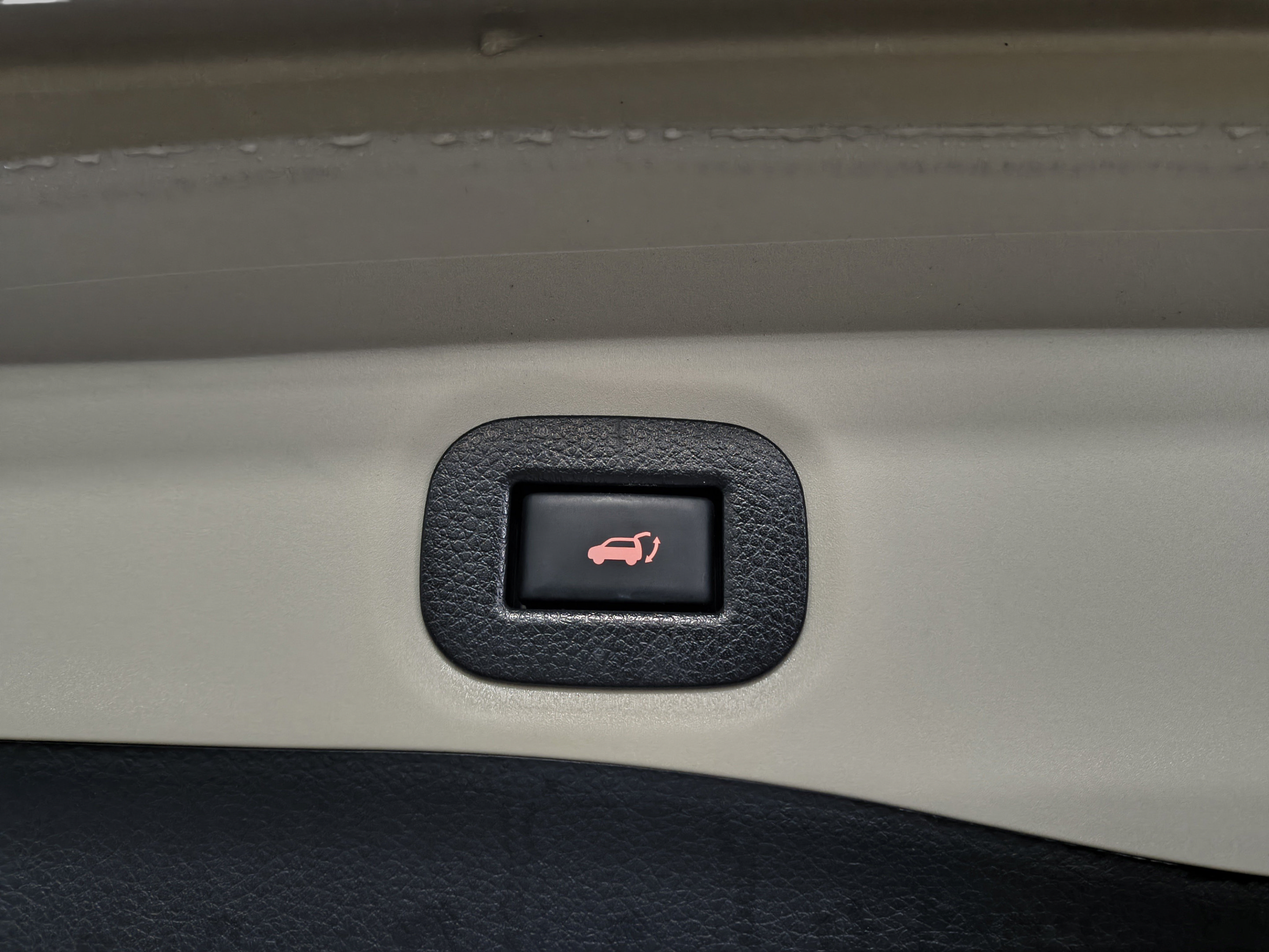 Certified 2020 Nissan Rogue SV FWD image 33