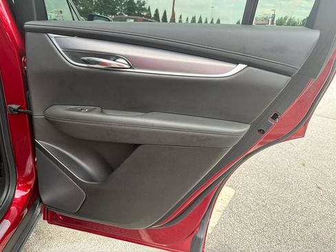 Certified 2024 Cadillac XT6 Luxury w/ LPO, Floor Liner Package AWD/4WD image 13
