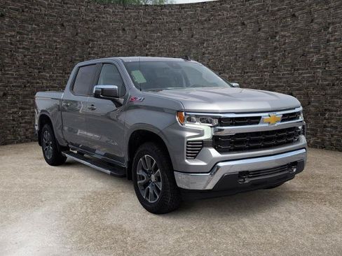 New 2026 Chevrolet Silverado 1500 LT w/ Z71 Off-Road Package AWD/4WD image 2