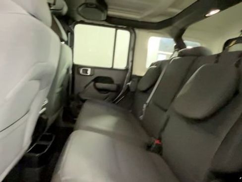 Used 2023 Jeep Wrangler Unlimited w/ Cold Weather Group AWD/4WD image 23