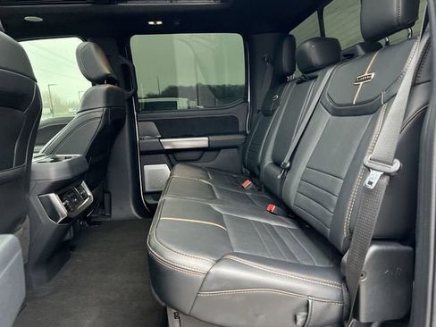 Used 2024 Ford F250 Platinum AWD/4WD image 26