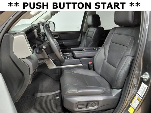 Used 2023 Toyota Tundra Limited image 23