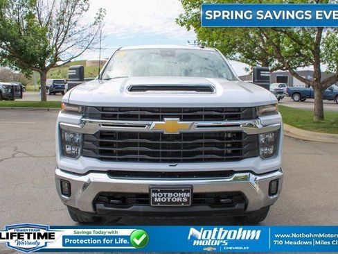 Used 2024 Chevrolet Silverado 3500 LT w/ Convenience Package image 5