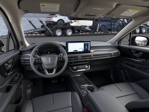 New 2026 Lincoln Corsair Premiere image 9