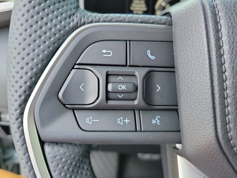 New 2026 Toyota Tundra Limited w/ TRD Off-Road Package AWD/4WD image 21