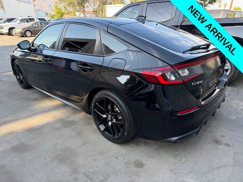 Used 2022 Honda Civic Sport image 4