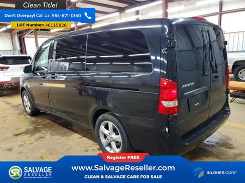 Used 2017 Mercedes-Benz Metris Passenger image 3