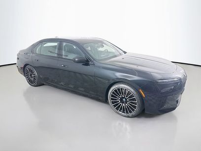 New 2025 BMW 760i xDrive w/ Executive Package