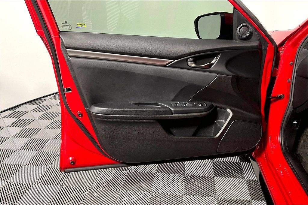 Used 2020 Honda Civic Sport image 23