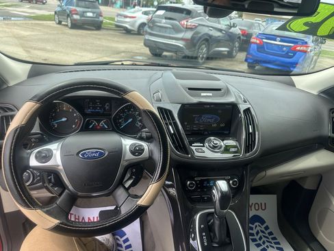 Used 2014 Ford Escape Titanium w/ Equipment Group 401A FWD image 6