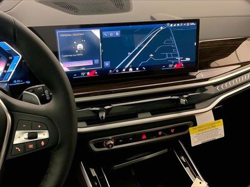 New 2026 BMW X5 xDrive50e image 5