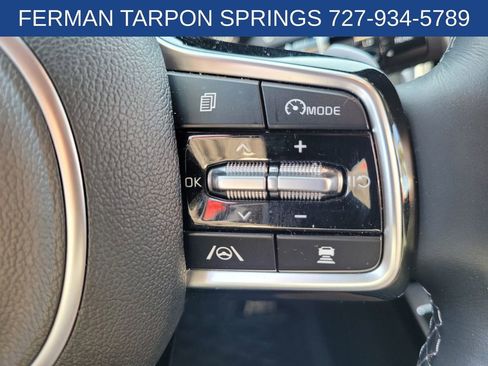 Used 2023 Kia Sorento SX Prestige image 32