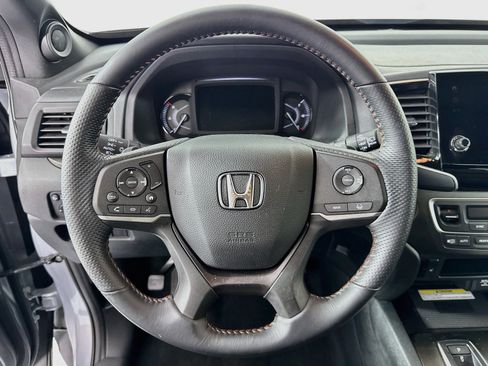 Certified 2023 Honda Passport TrailSport image 11