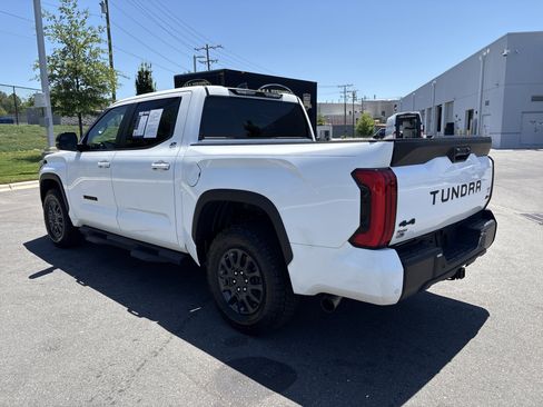Used 2024 Toyota Tundra SR5 w/ SR5 Premium Package AWD/4WD image 7