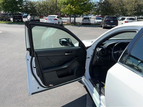 Used 2024 Lexus IS 300 F Sport AWD/4WD image 21