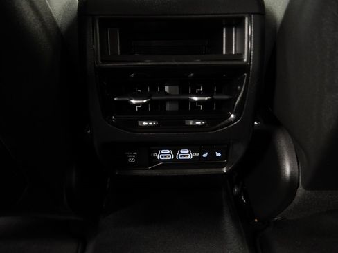 Certified 2022 Jeep Grand Cherokee Limited w/ Luxury Tech Group II image 28