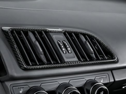 Used 2020 Audi R8 V10 performance image 38