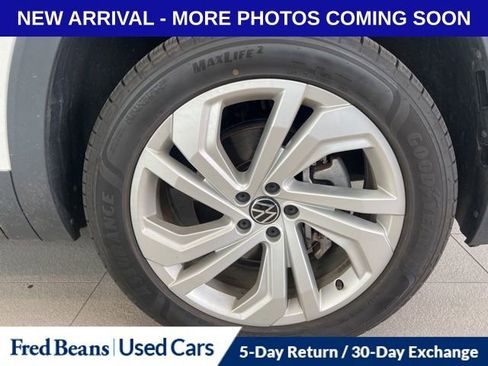Used 2023 Volkswagen Atlas SE image 13