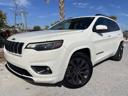 Used 2019 Jeep Cherokee High Altitude image 1