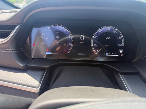 Used 2023 Jeep Grand Cherokee Altitude AWD/4WD image 30