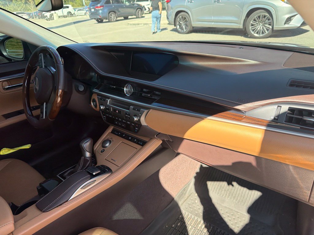 Used 2016 Lexus ES 350 FWD image 14