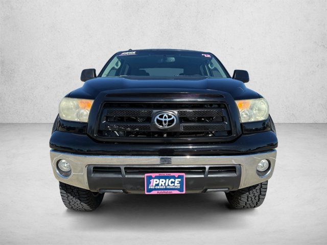 Used 2012 Toyota Tundra 4x4 CrewMax w/ SR5 Pkg image 2