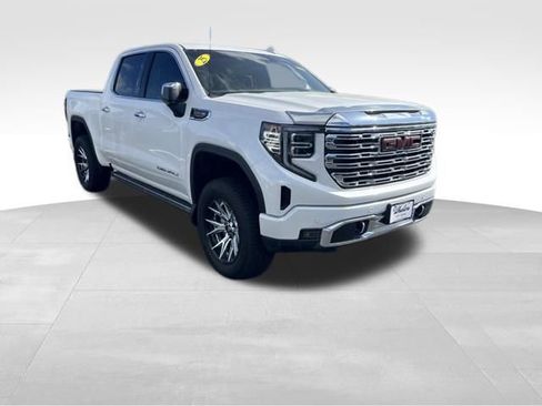 Used 2025 GMC Sierra 1500 Denali AWD/4WD image 46