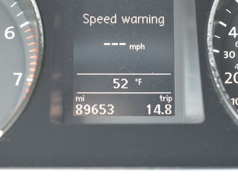 Used 2016 Volkswagen CC R-Line image 36