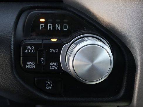 Used 2022 RAM 1500 Laramie AWD/4WD image 39