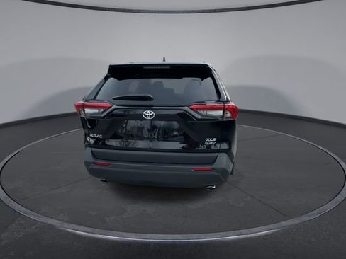 New 2025 Toyota RAV4 XLE image 14