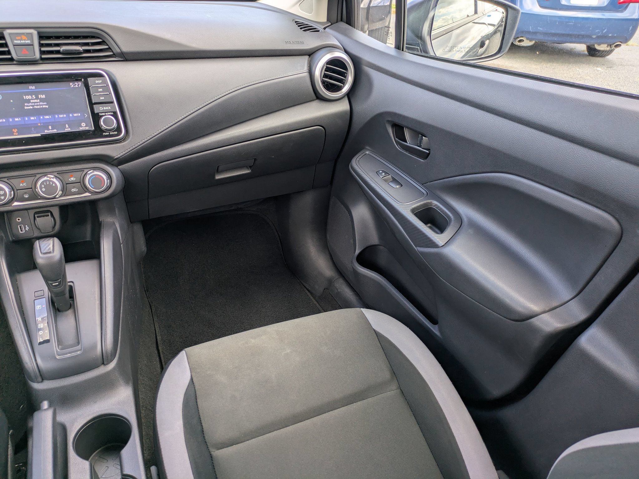 Certified 2025 Nissan Versa S FWD image 17