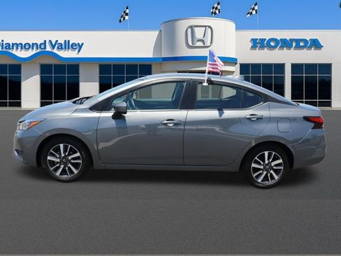 Used 2025 Nissan Versa SV FWD image 8