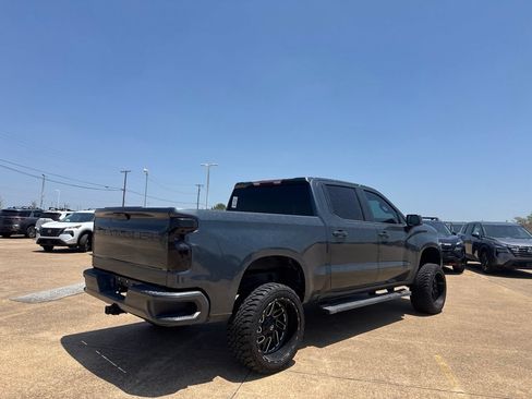 Used 2020 Chevrolet Silverado 1500 Custom w/ Custom Value Package RWD image 21