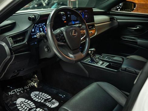 Used 2022 Lexus ES 350 w/ Premium Package FWD image 8