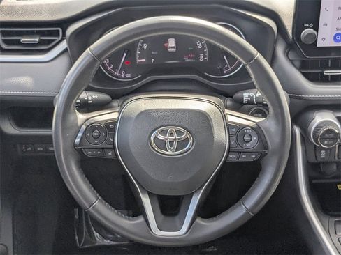 Used 2023 Toyota RAV4 XLE Premium image 13