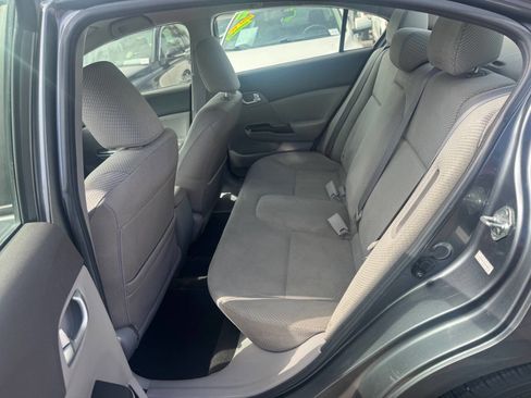 Used 2012 Honda Civic Hybrid Sedan image 6