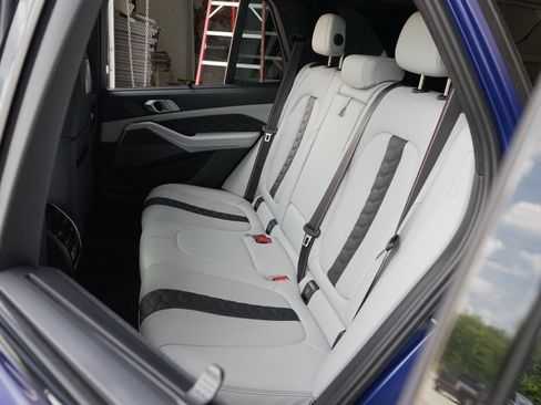Used 2024 BMW X5 M Competition w/ Executive Package AWD/4WD image 17