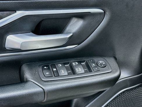 Used 2023 RAM 1500 Big Horn AWD/4WD image 19