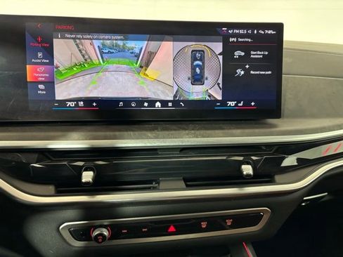 Certified 2025 BMW X7 M60i AWD/4WD image 16